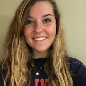 Meet your Posher, Jacy